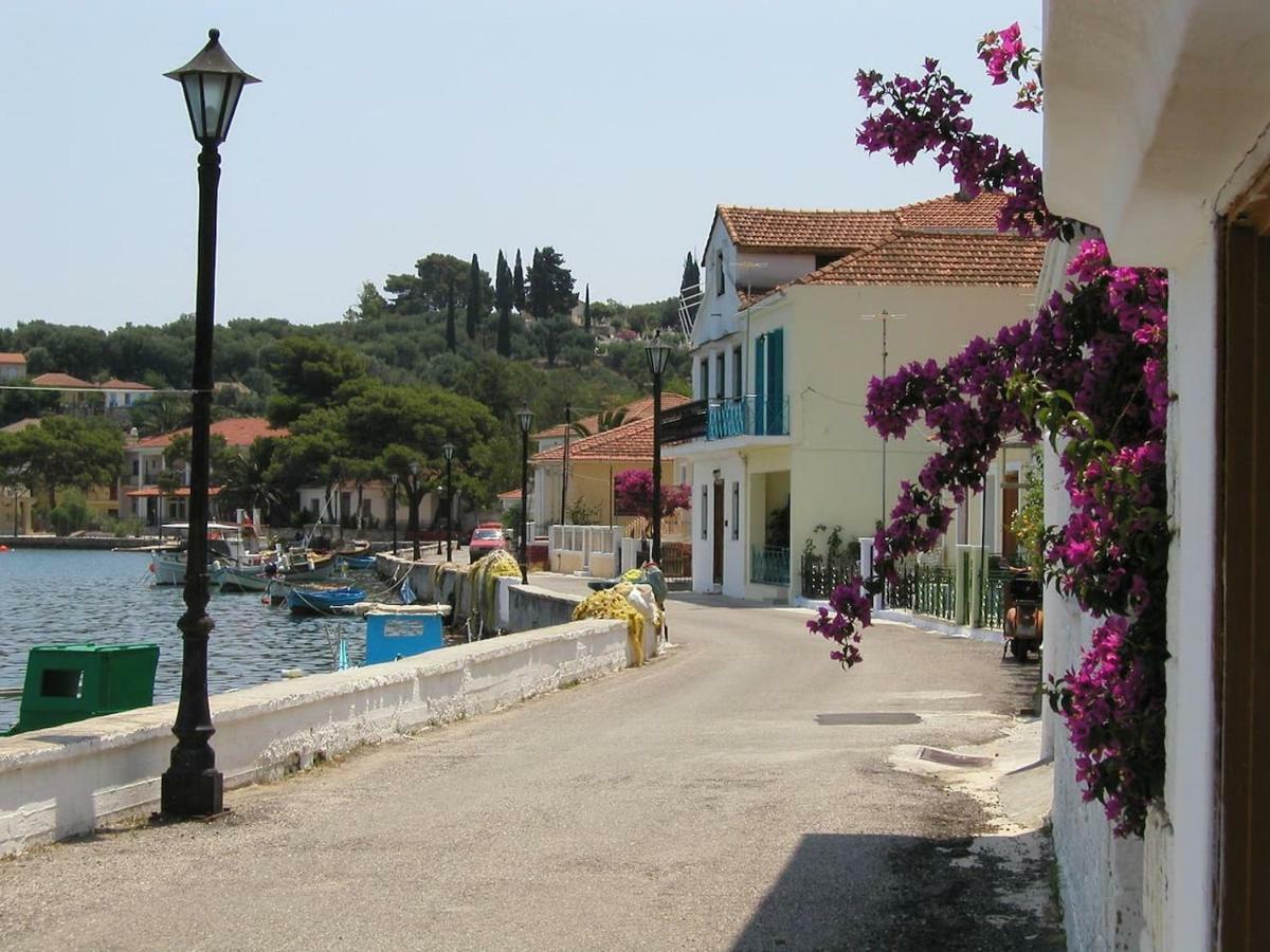 Вилла Cavos Seaside House Вати Экстерьер фото